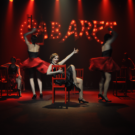 danseuses-cabaret-theatre